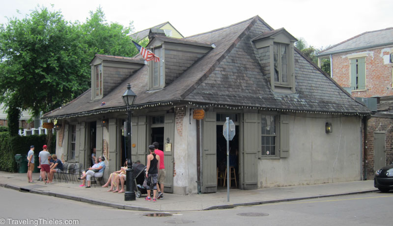 Oldest bar in america